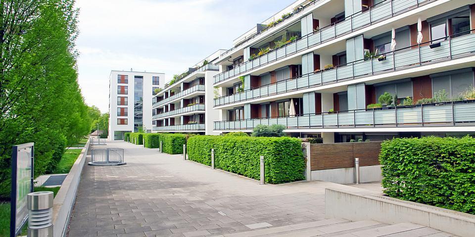 Geschosswohnungsbau: Baugrundstücke in Berlin, Potsdam, Leipzig, Halle, Magdeburg, Chemnitz, Erfurt, Jena, Kassel zum Kauf gesucht