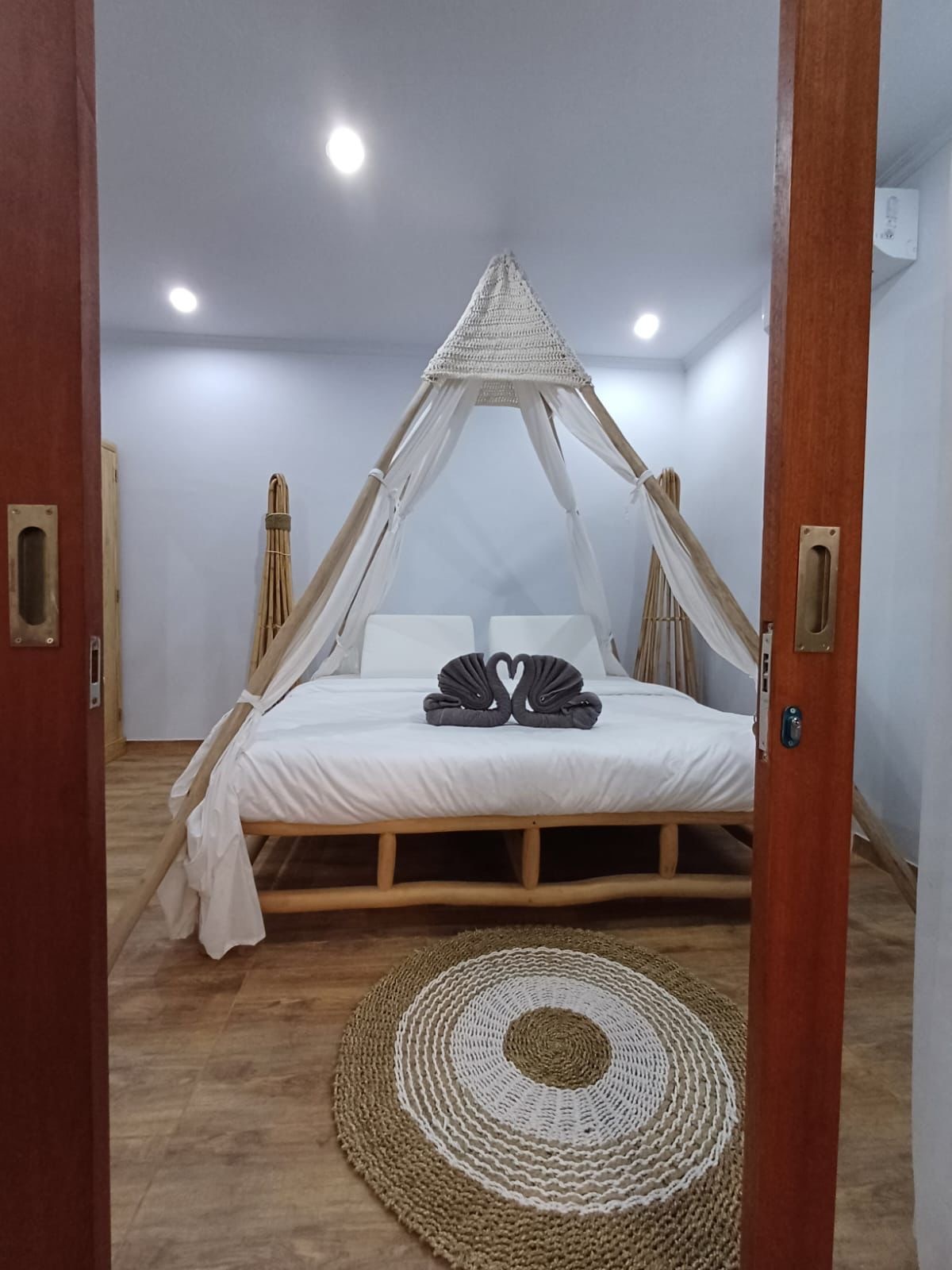 Neubau der REBA IMMOBILIEN AG auf Bali in Indonesien: Erstes Bauprojekt befindet sich in der Fertigstellungsphase