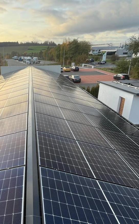 REBA IMMOBILIEN AG stattet REBA Gewerbepark Hann. Münden – Hedemünden in Niedersachsen mit Solaranlagen aus